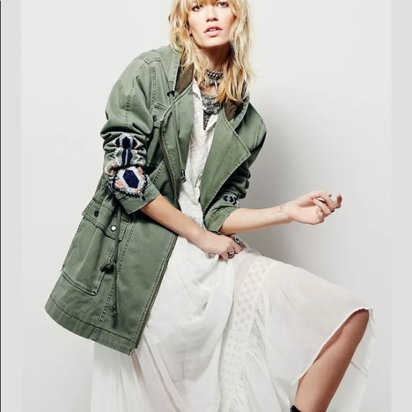 FREE PEOPLE DISTRESSED PARKA COAT unique ADORABLE - Picture 4 of 6